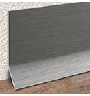 916